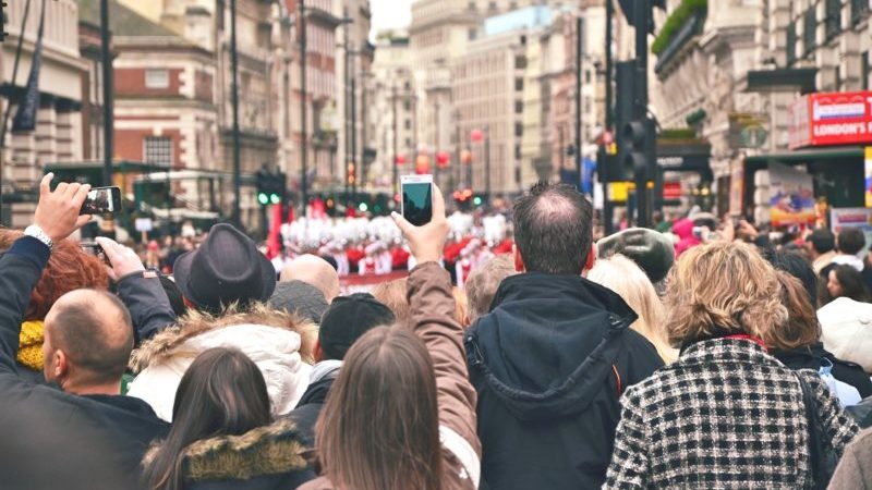 労働審判には誰が出席するべきか