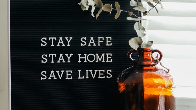 日本型ロックダウンでコロナウイルス感染を収束させる